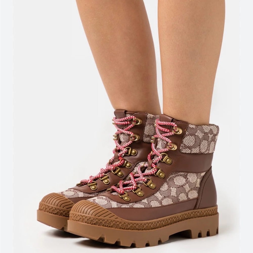 NWT Women's TALIA JACQUARD Coach boots